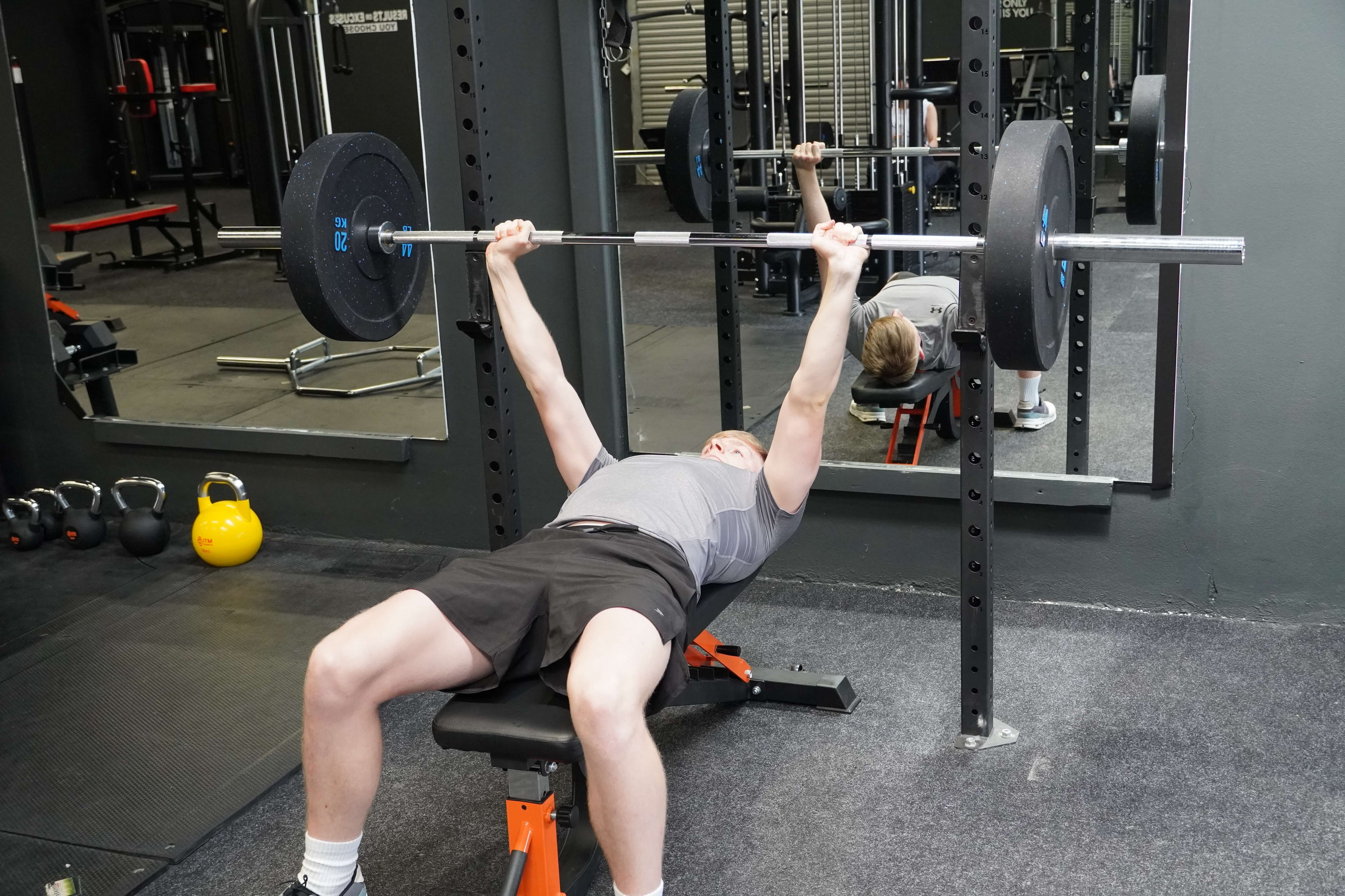 [background image] background image of weights (for a gym)